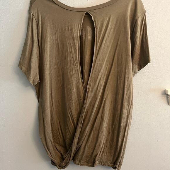 Torrid Zion National Park T-Shirt - Picture 2 of 3